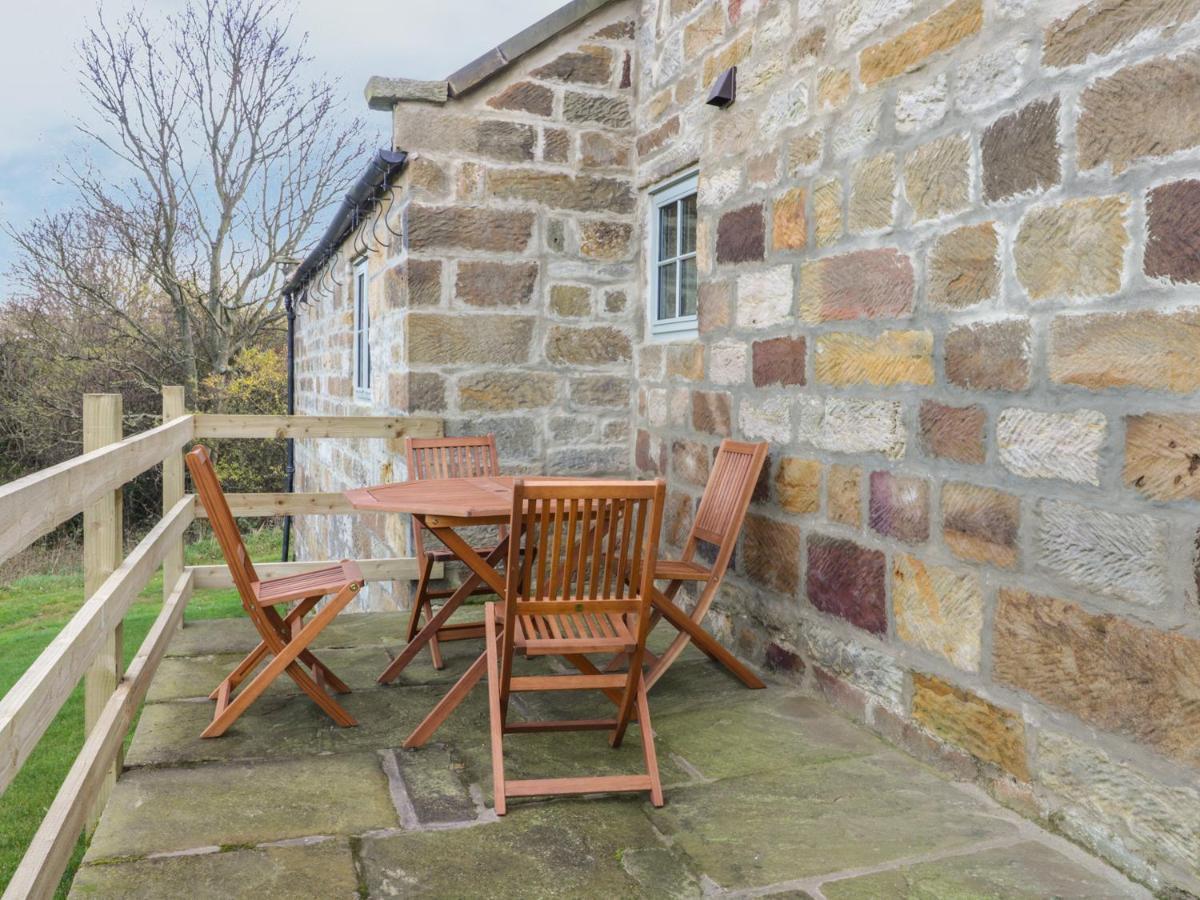 Cottage Val Fylingdales Экстерьер фото